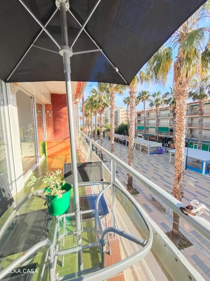 דירות Roda de Bará Apartamento Muy Luminoso En Segunda Linea De Mar מראה חיצוני תמונה